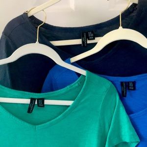 Bundle of three Cynthia Rowley light weight tees